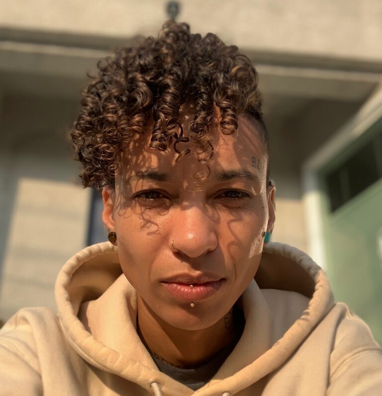 headshot 768x796